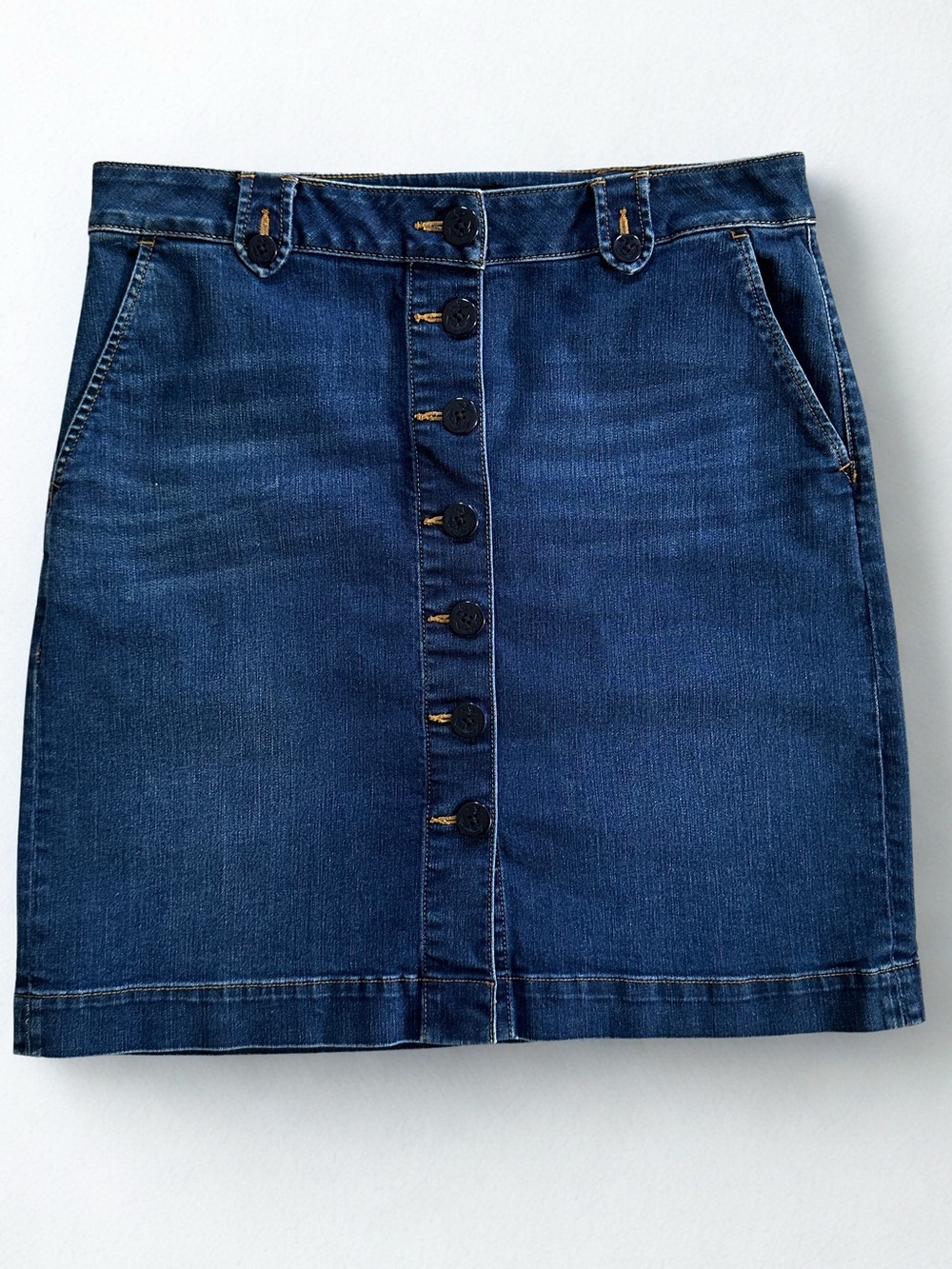 Talbots Classic Button-Front Dark Blue Denim Jean Skirt Size 12 four pockets
